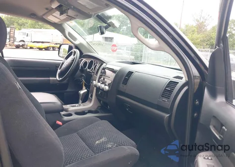 2012 Toyota Tundra Grade 5.7L V8 from USA, damaged, VIN 5TFUY5F12CX222106